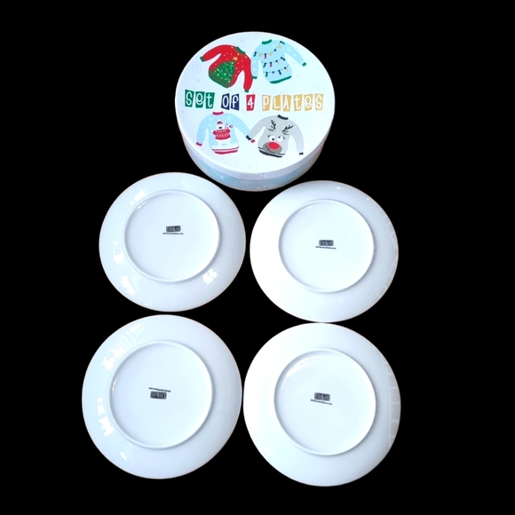 Set Of 4 Christmas Ugly Sweater Plates 8" - Picture 2 of 6